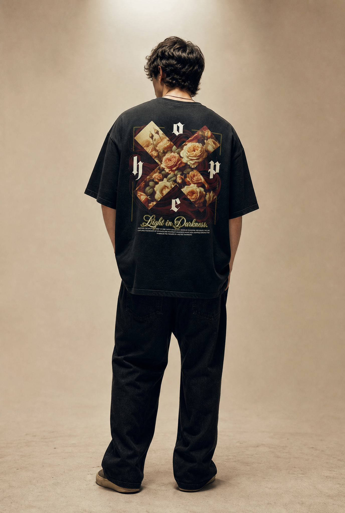 FIND THE LIGHT Oversized T-Shirt